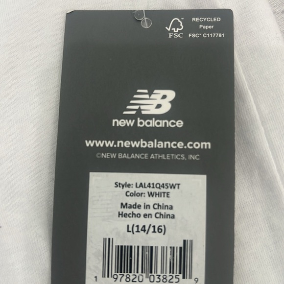 New Balance Teeshirt - Picture 5 of 5